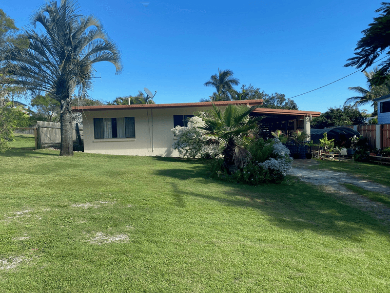 48 Double Island Dr, Rainbow Beach, QLD 4581