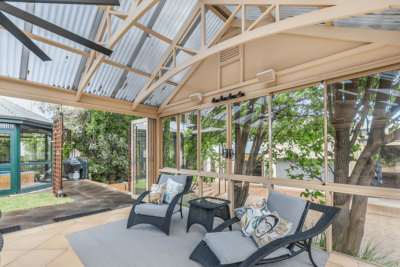 10 Graham Place, PROSPECT, SA 5082