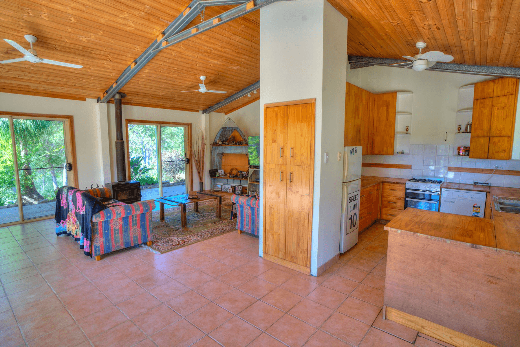 951 Murphy Road, Captain Creek, QLD 4677