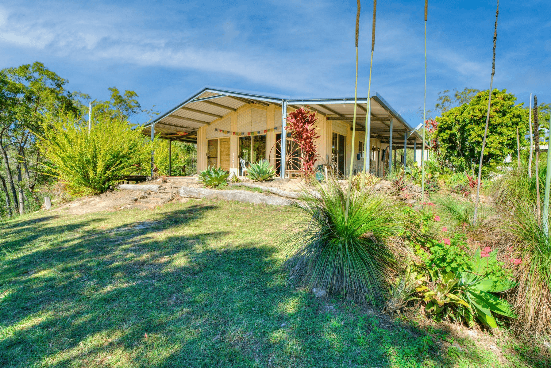 951 Murphy Road, Captain Creek, QLD 4677