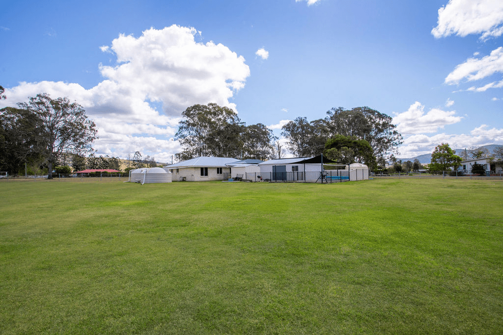 6 Cavanagh Street, MOUNT ALFORD, QLD 4310