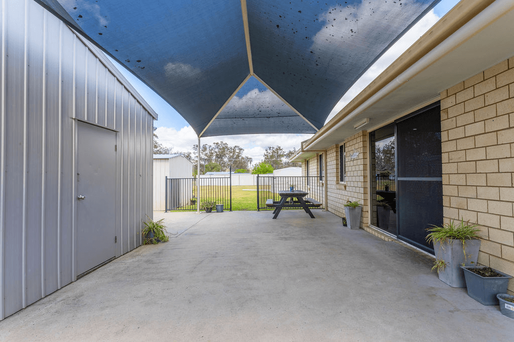 6 Cavanagh Street, MOUNT ALFORD, QLD 4310