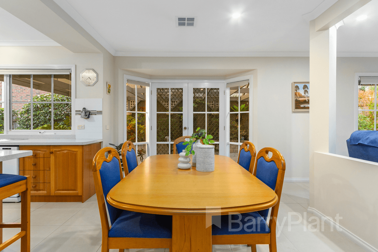 28 Jessica Close, Wantirna South, VIC 3152