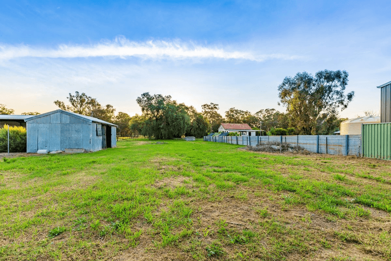 56 Comer St,, HENTY, NSW 2658