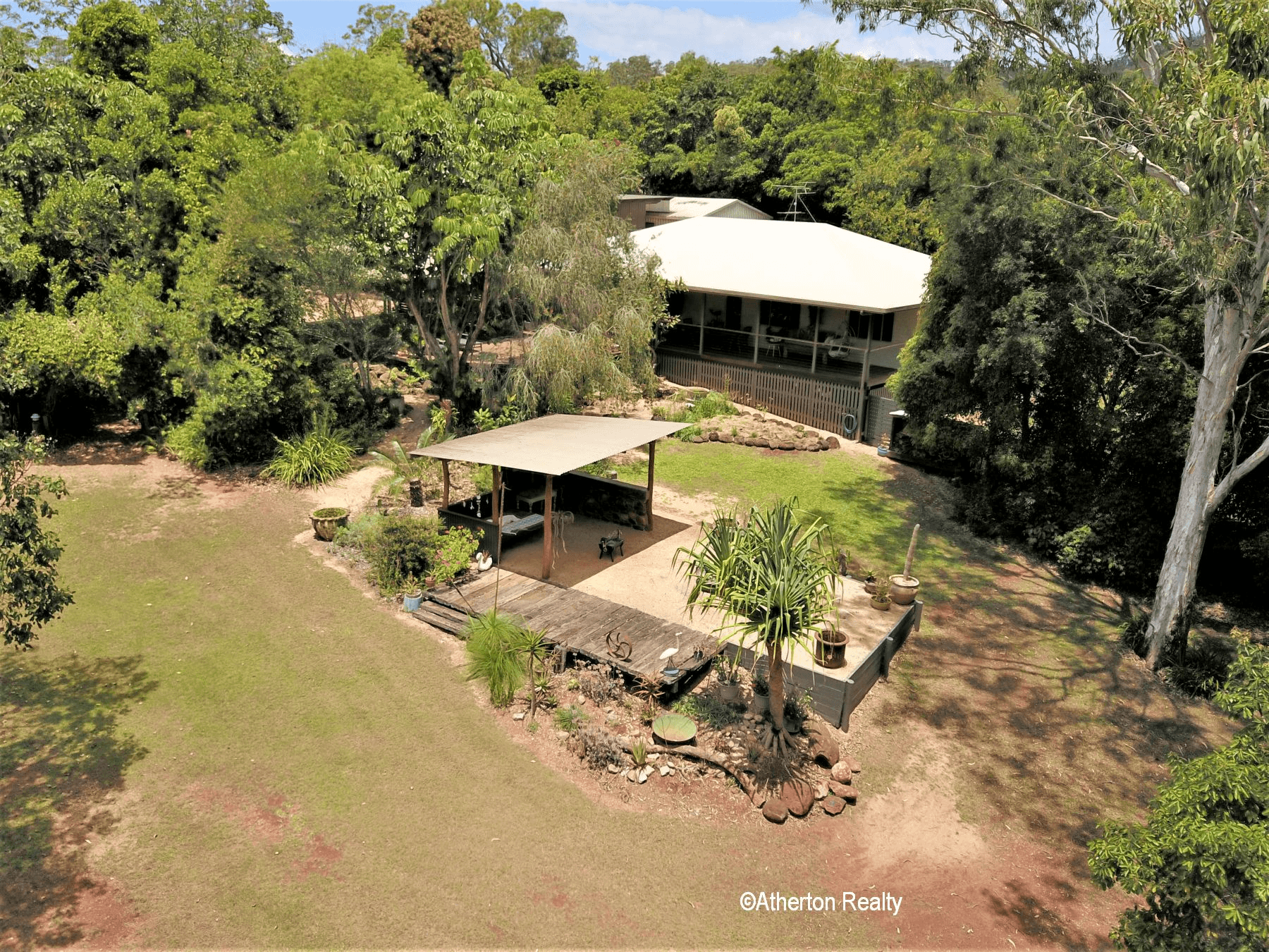 6 Nadia Close, TOLGA, QLD 4882