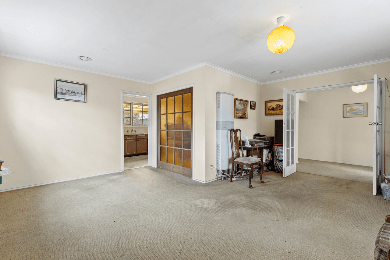 2 Dennis Court, BAYSWATER, VIC 3153