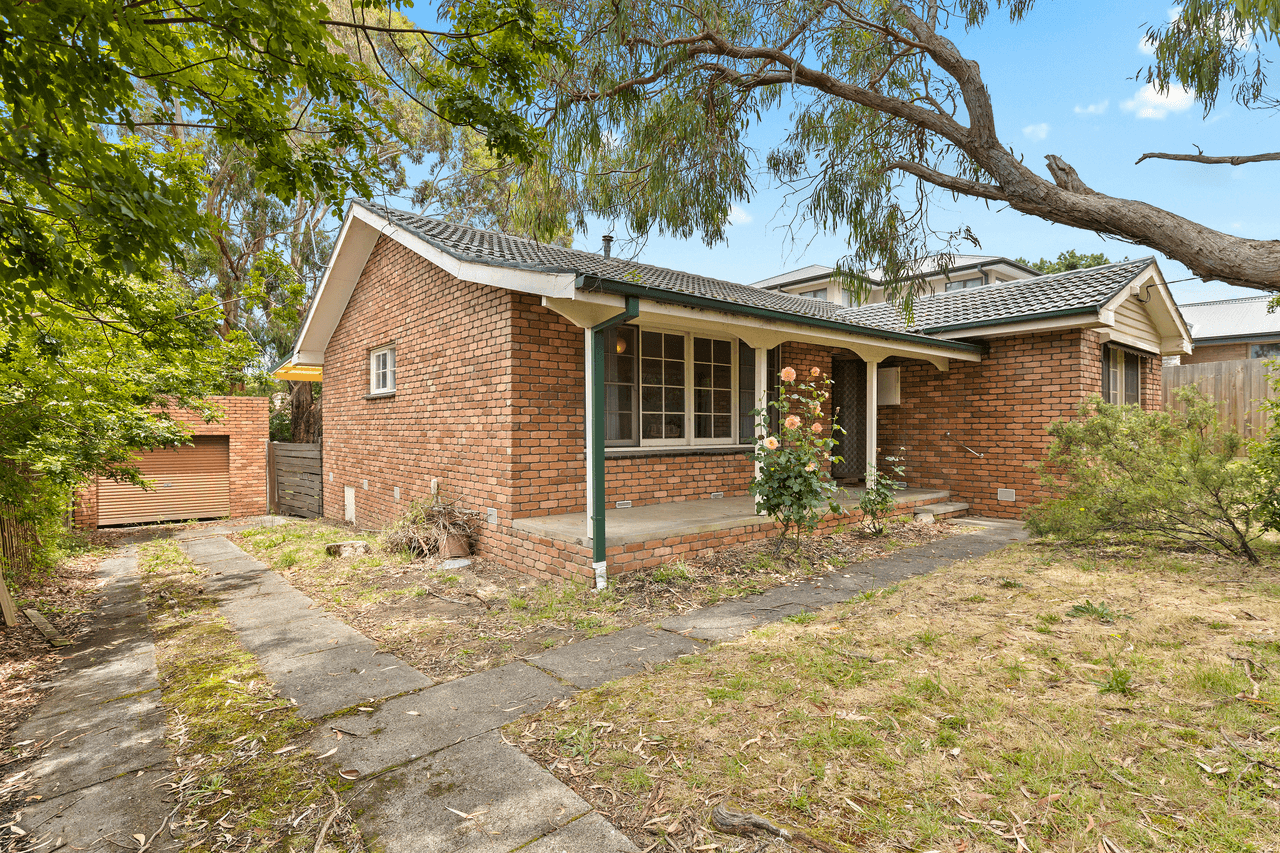 2 Dennis Court, BAYSWATER, VIC 3153