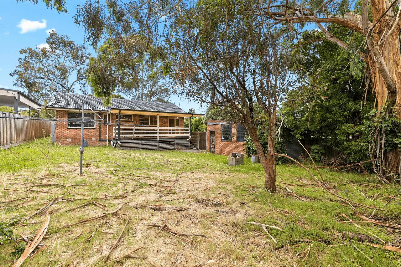 2 Dennis Court, BAYSWATER, VIC 3153