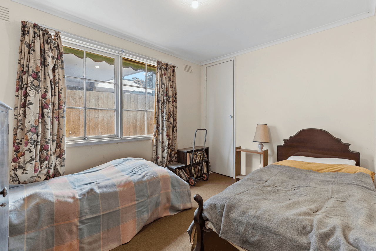 2 Dennis Court, BAYSWATER, VIC 3153