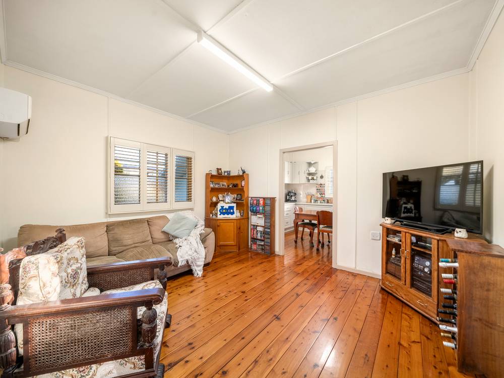 88 Burralong Street, Deagon, QLD 4017