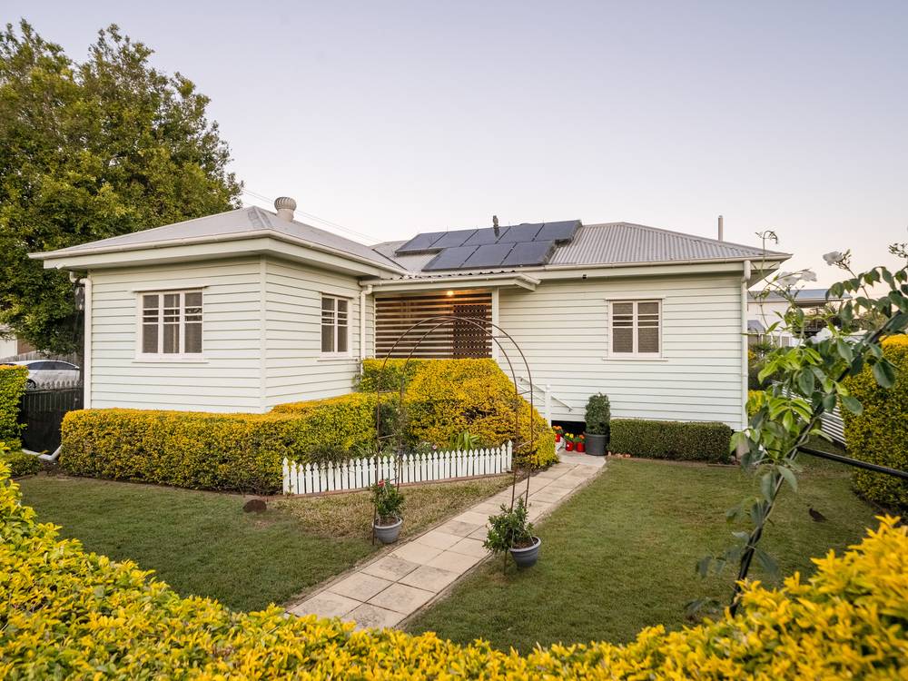 88 Burralong Street, Deagon, QLD 4017