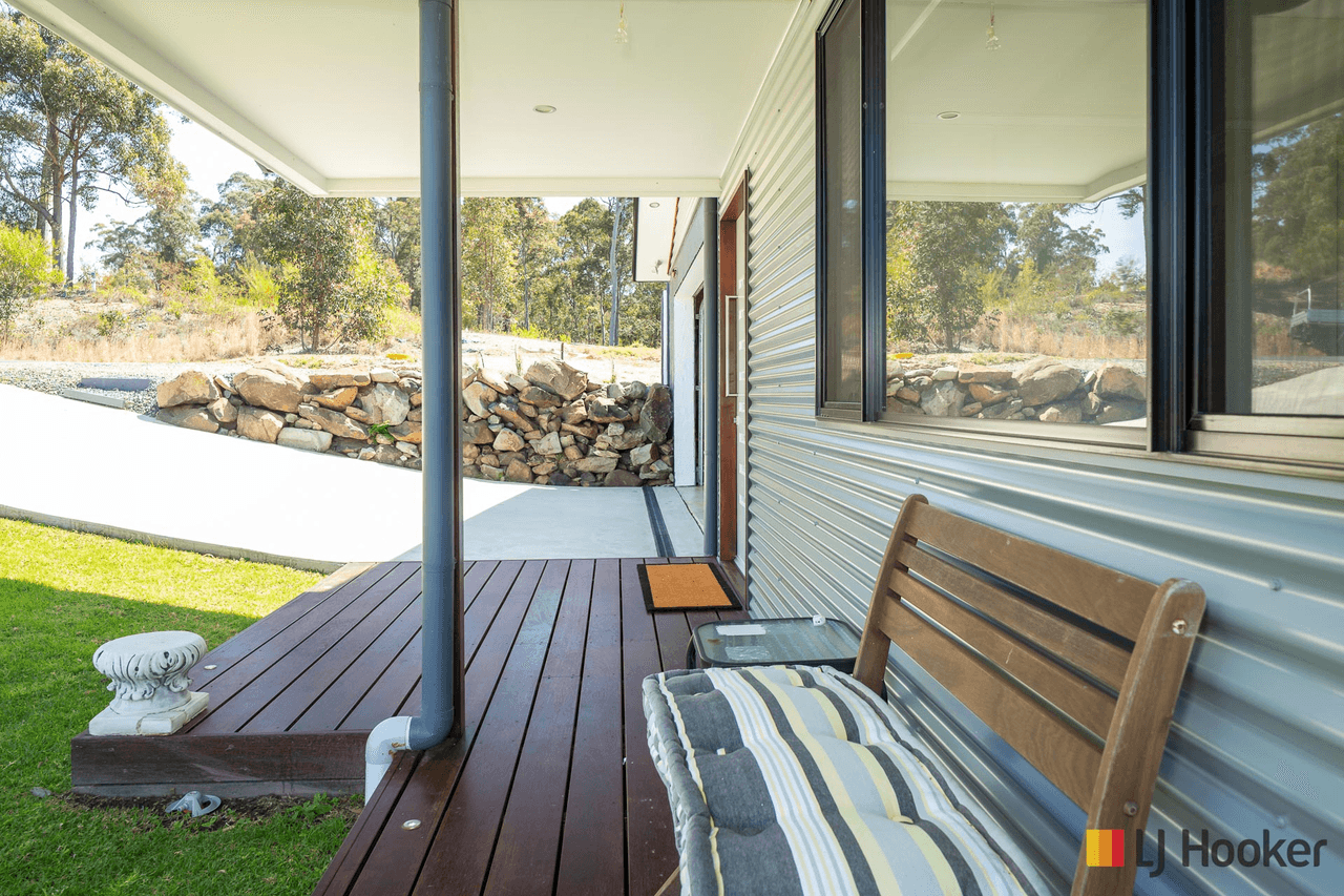 23 Bowerbird Place, MALUA BAY, NSW 2536