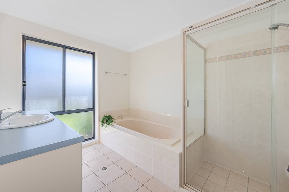 31 Mariner Boulevard, DECEPTION BAY, QLD 4508
