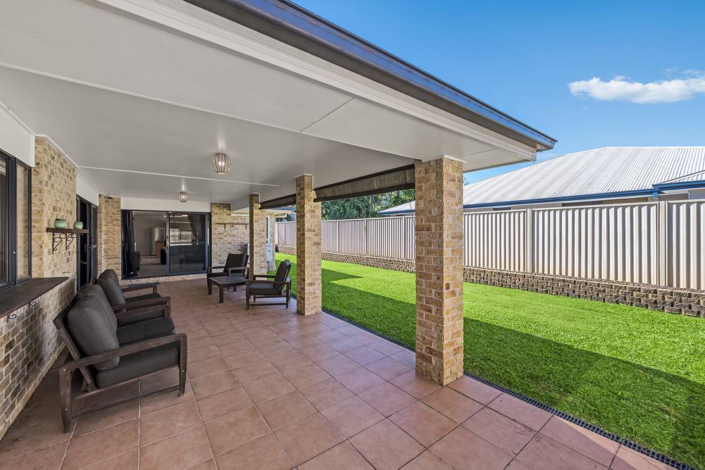 31 Mariner Boulevard, DECEPTION BAY, QLD 4508