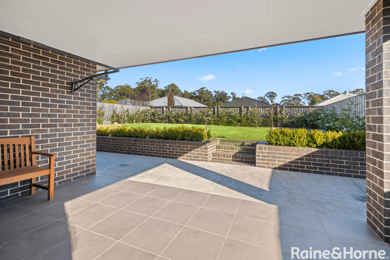 12 Bold Street, RENWICK, NSW 2575