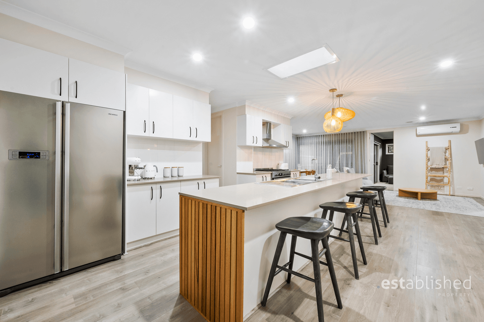 252 Saltwater Promenade, POINT COOK, VIC 3030