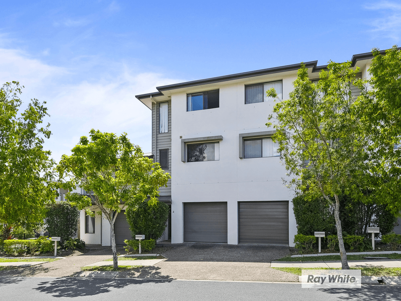 2/10 radiant Street, TAIGUM, QLD 4018