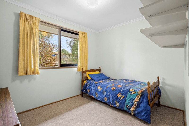 39 Coleraine Drive, ROMSEY, VIC 3434