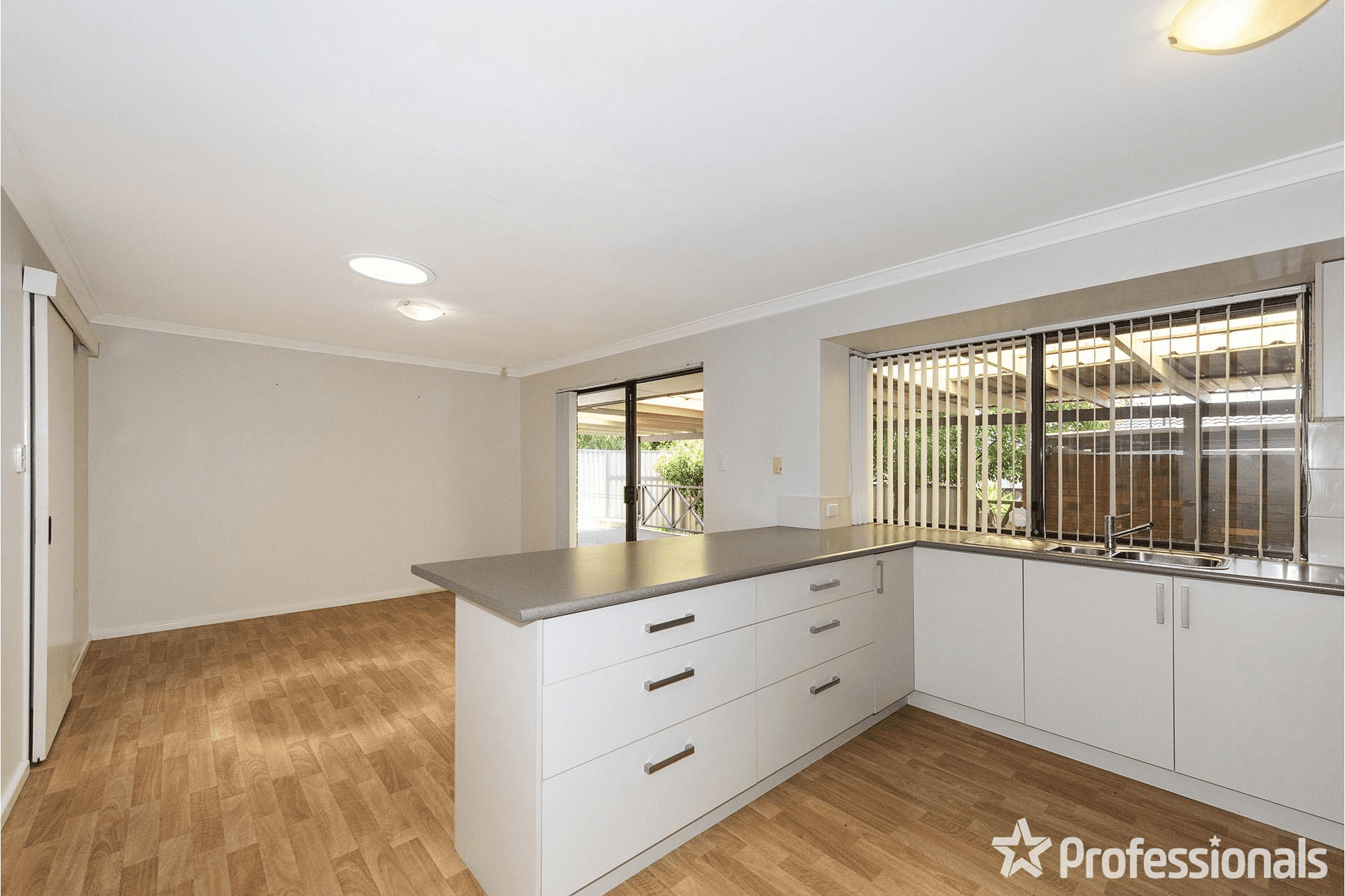 15 Byford Drive, BYFORD, WA 6122