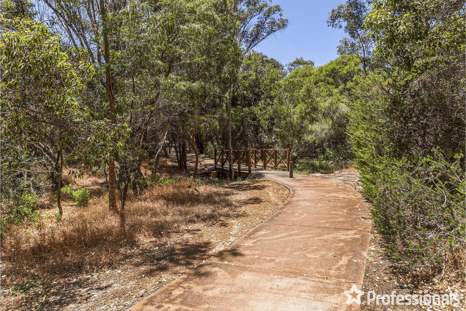 15 Byford Drive, BYFORD, WA 6122