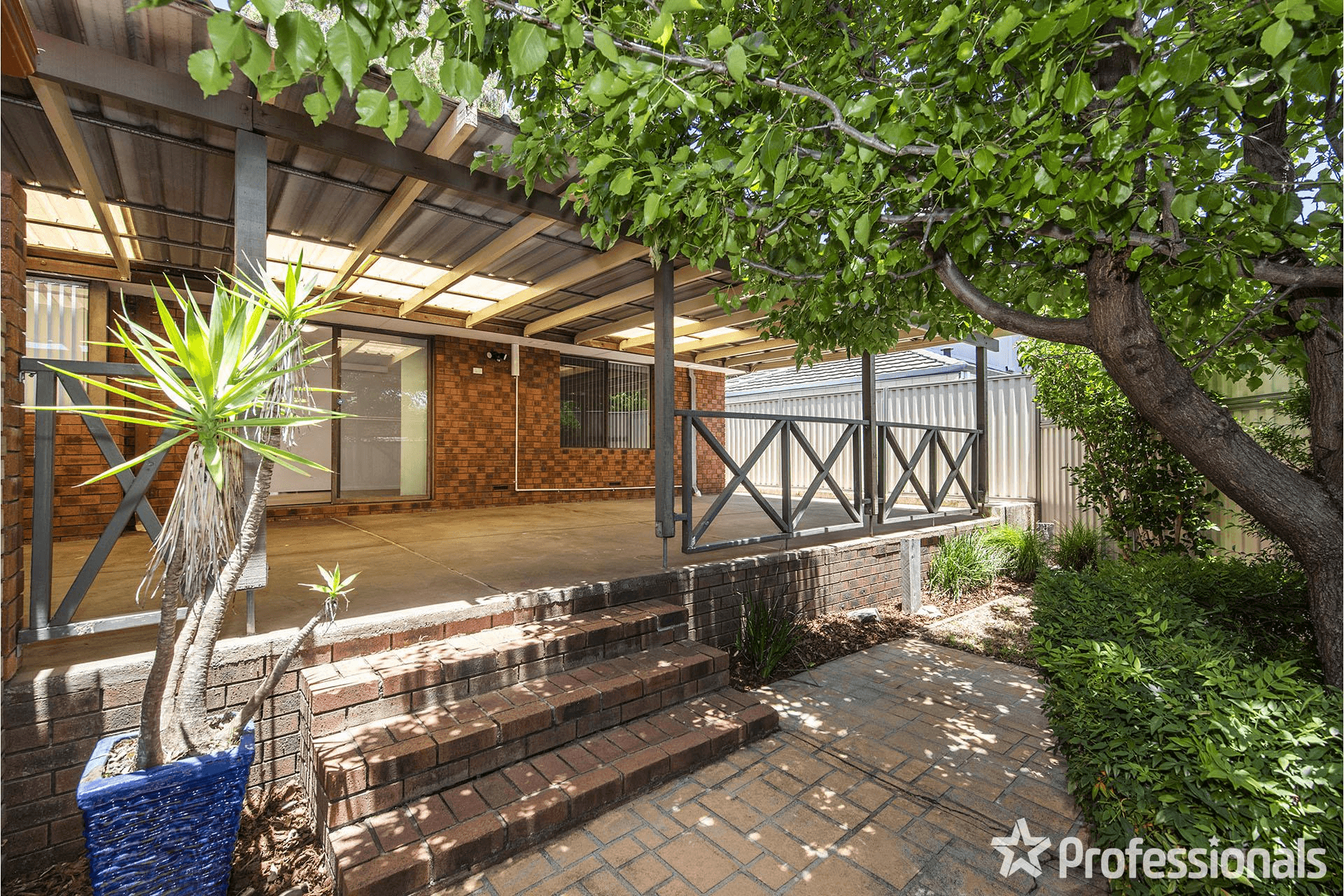 15 Byford Drive, BYFORD, WA 6122