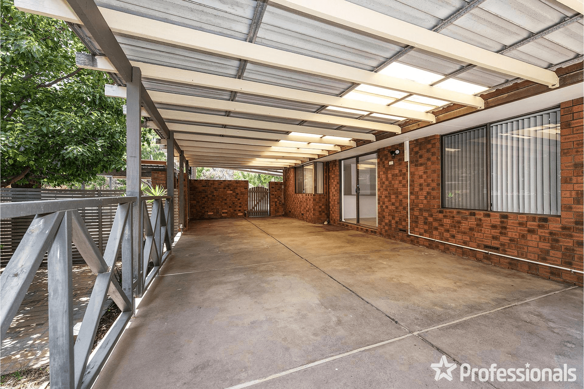 15 Byford Drive, BYFORD, WA 6122