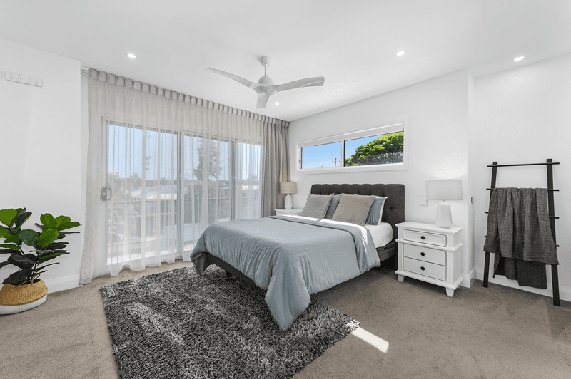 1/31 Errol Avenue, PARADISE POINT, QLD 4216