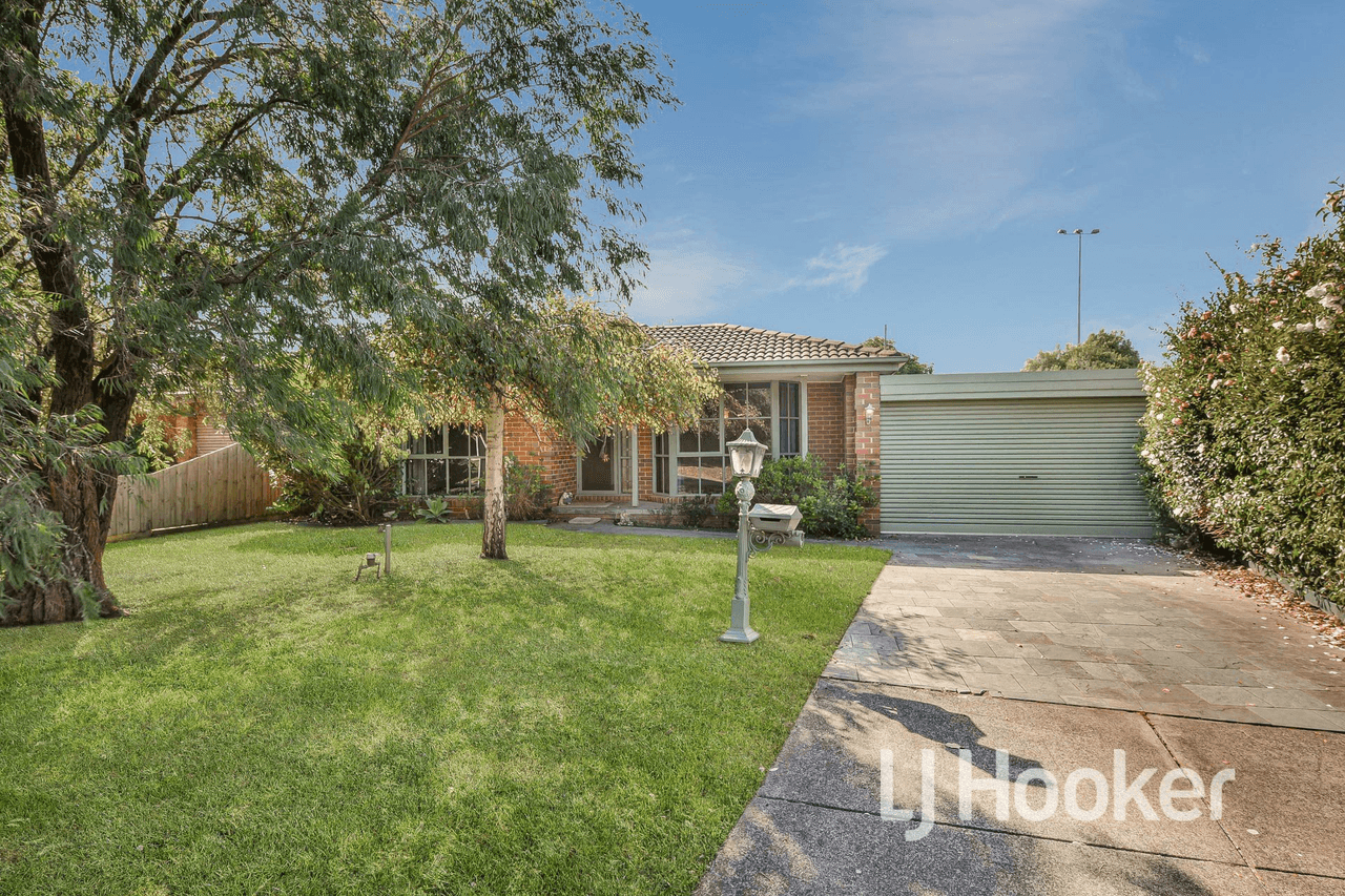 7 Hannah Court, CRANBOURNE, VIC 3977