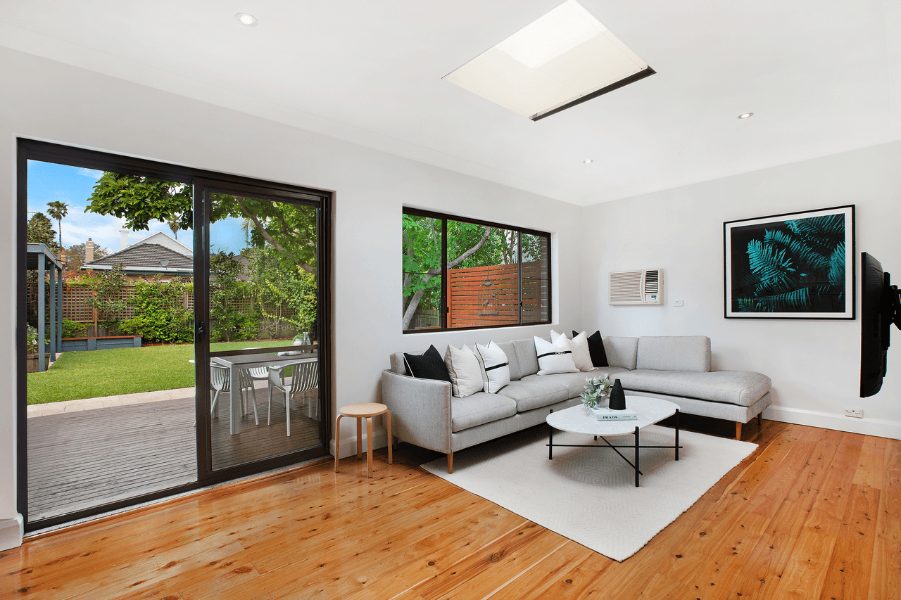 129 Lyons Road, DRUMMOYNE, NSW 2047