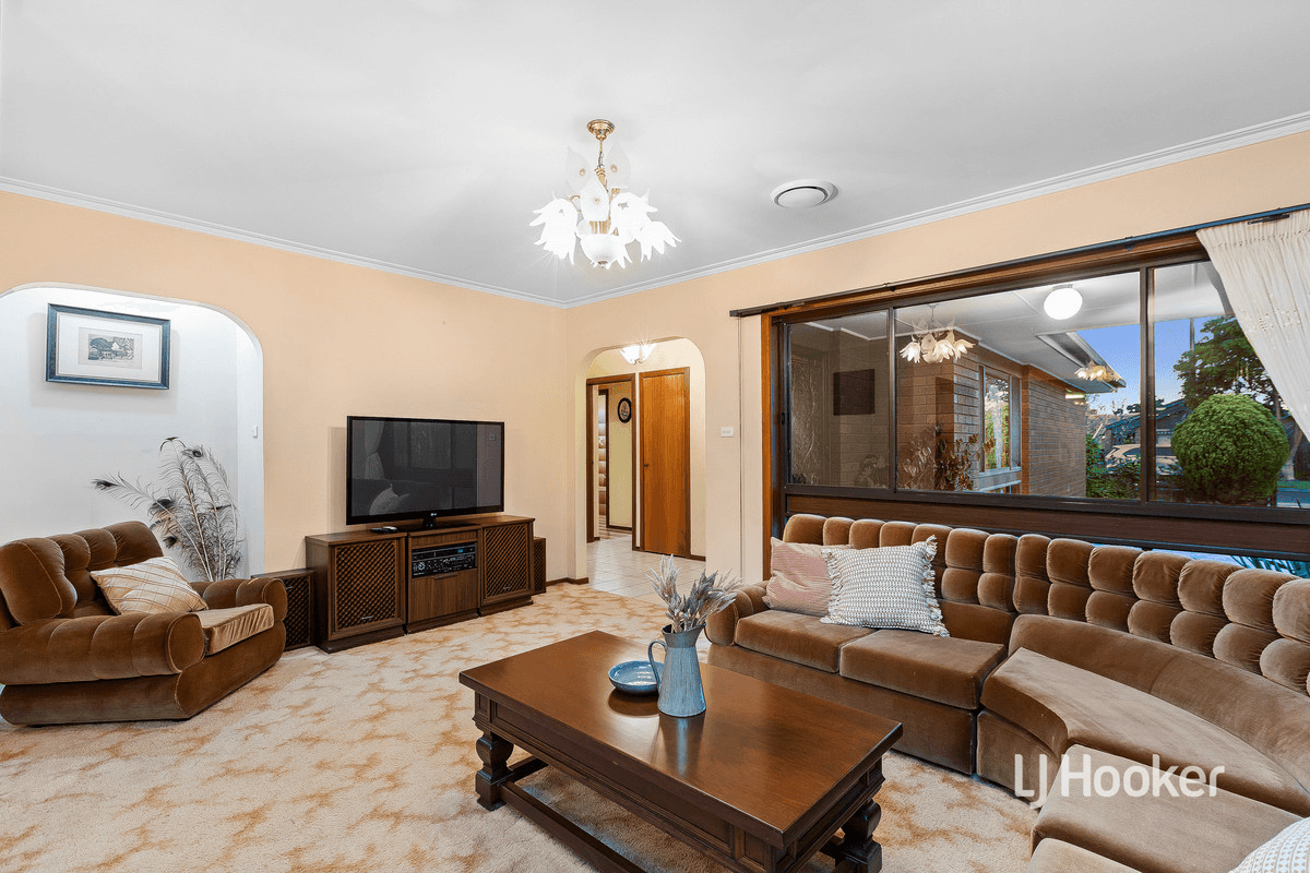 10 Hoddle Way, ALTONA MEADOWS, VIC 3028