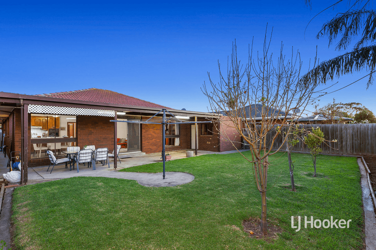 10 Hoddle Way, ALTONA MEADOWS, VIC 3028