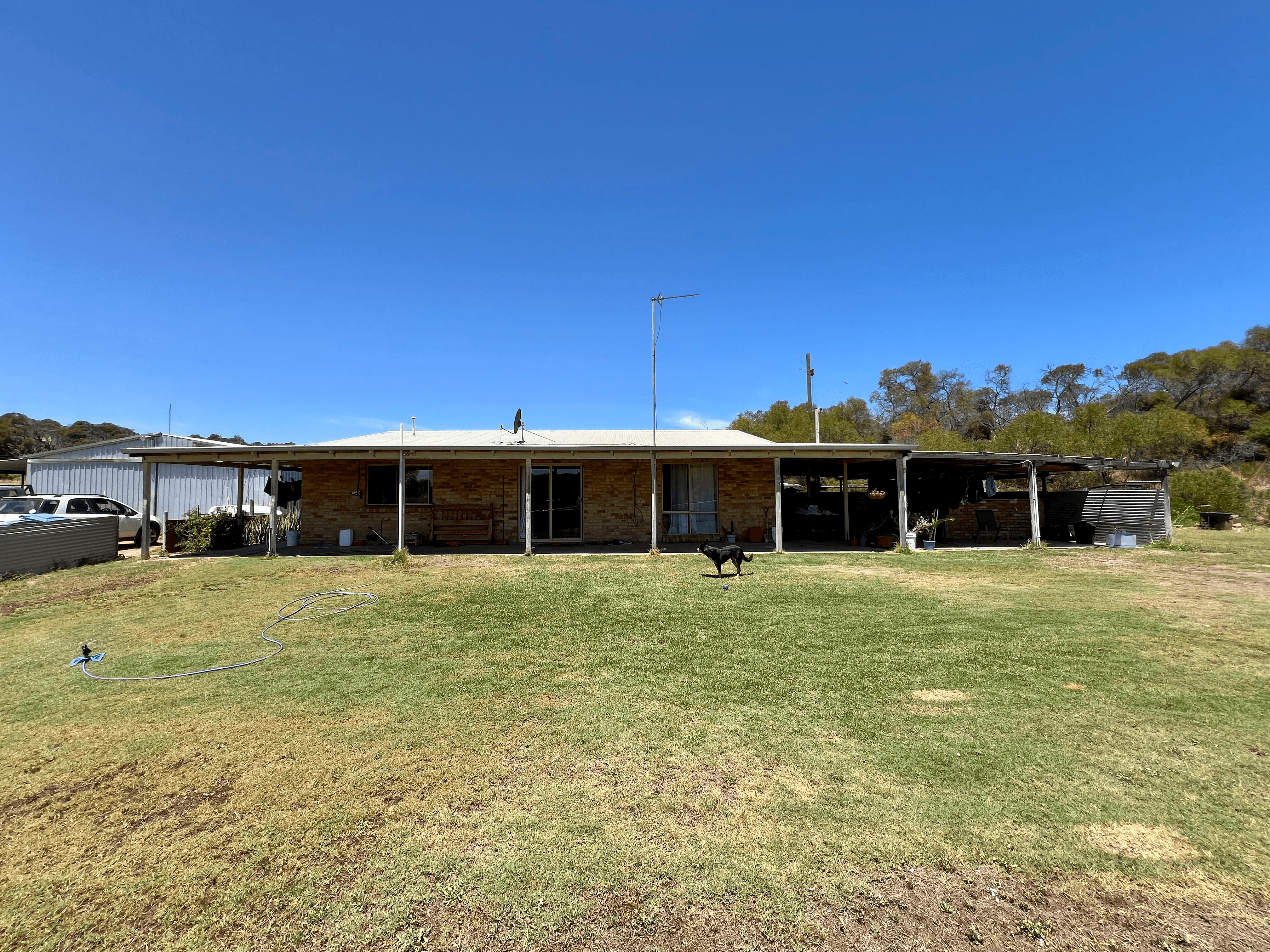 1A Brennand Road, DONGARA, WA 6525