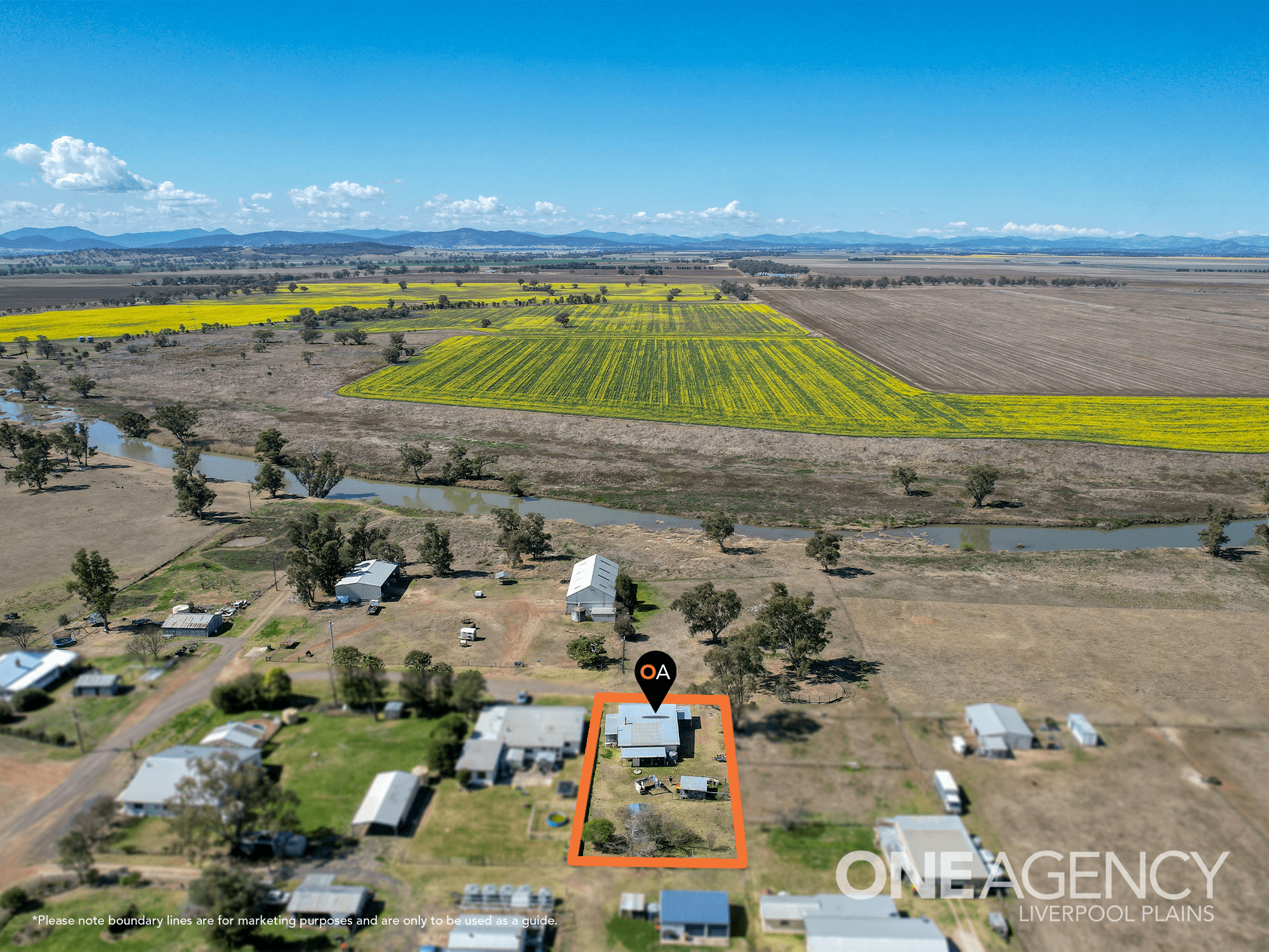 8 Johnson Street, CAROONA, NSW 2343