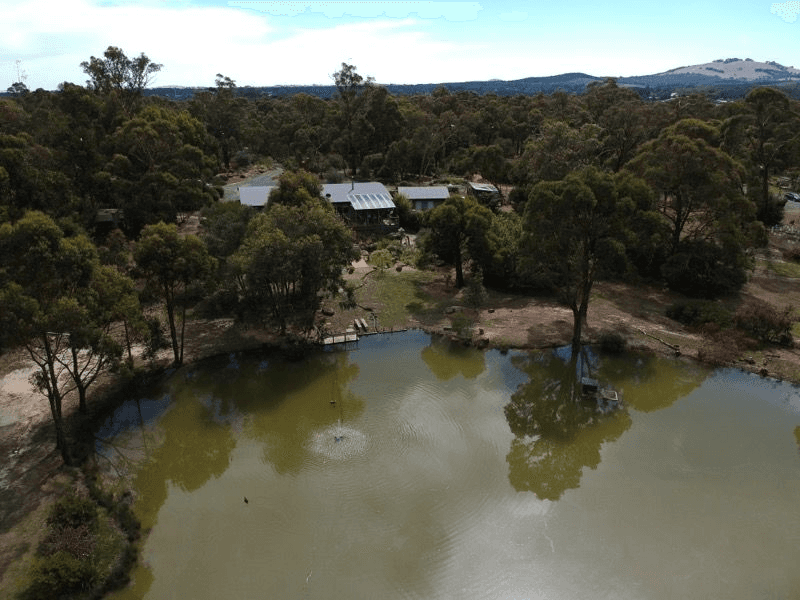 25 DE REGT DRIVE, CRESWICK, VIC 3363