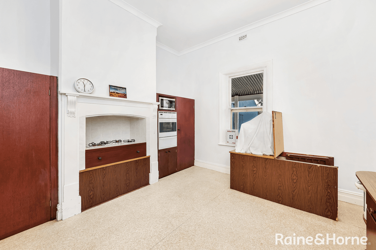 2 Chapel Street, STRATHALBYN, SA 5255