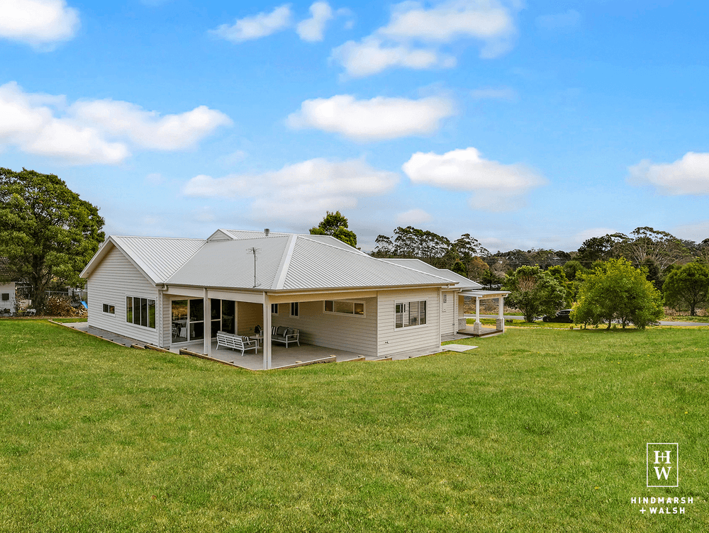 57 South Street, Robertson, NSW 2577