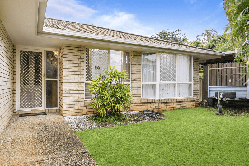 2 Vista Court, GLASS HOUSE MOUNTAINS, QLD 4518