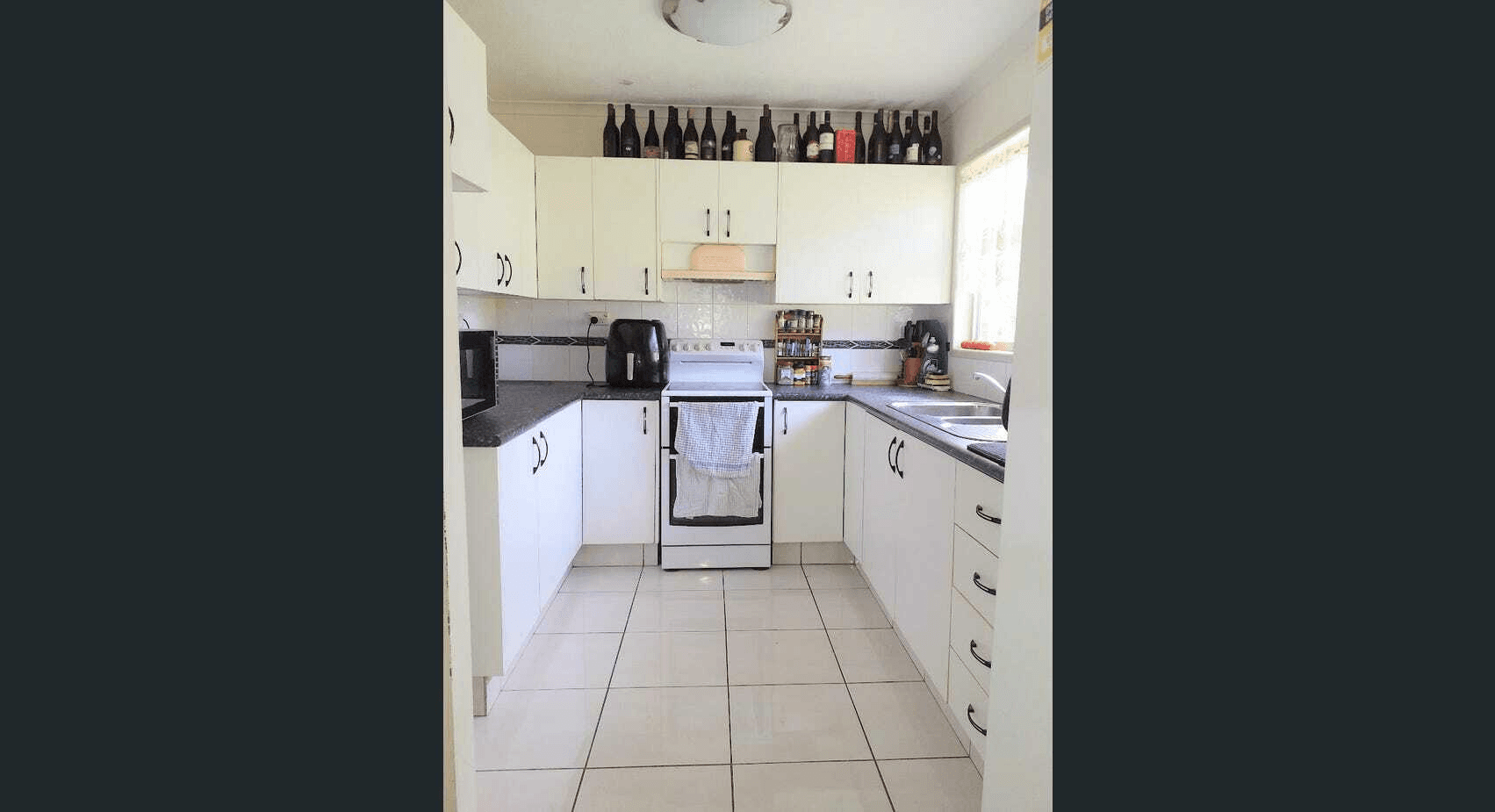 245 Centre Road, Russell Island, QLD 4184