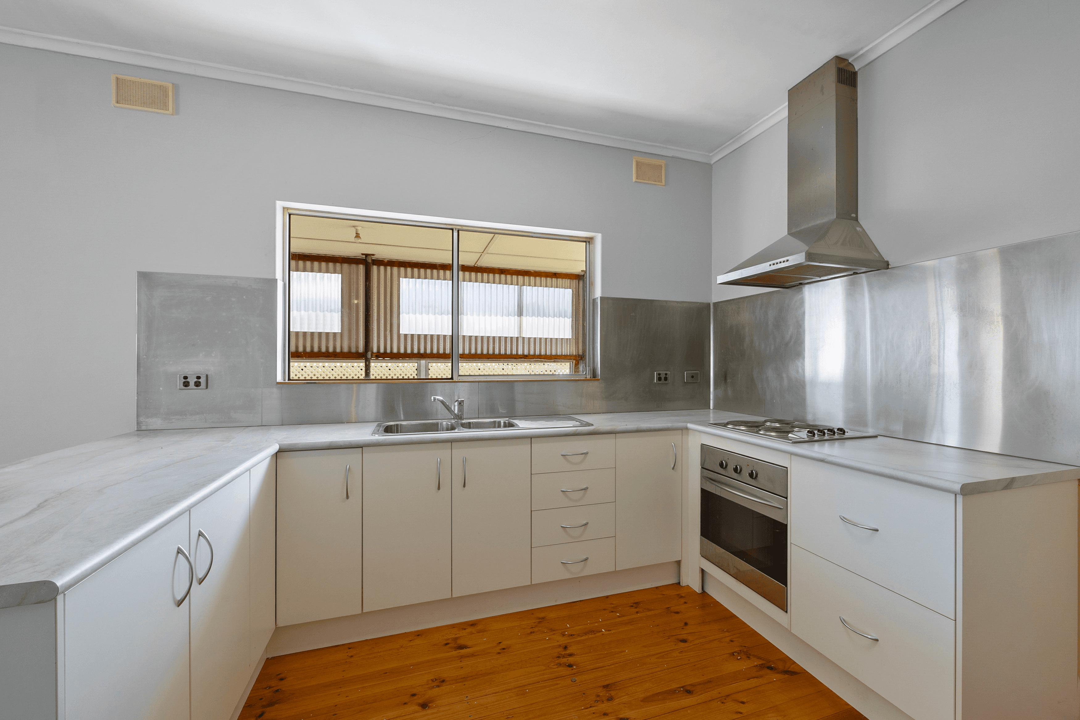 36 Kentwood Road, MORPHETT VALE, SA 5162