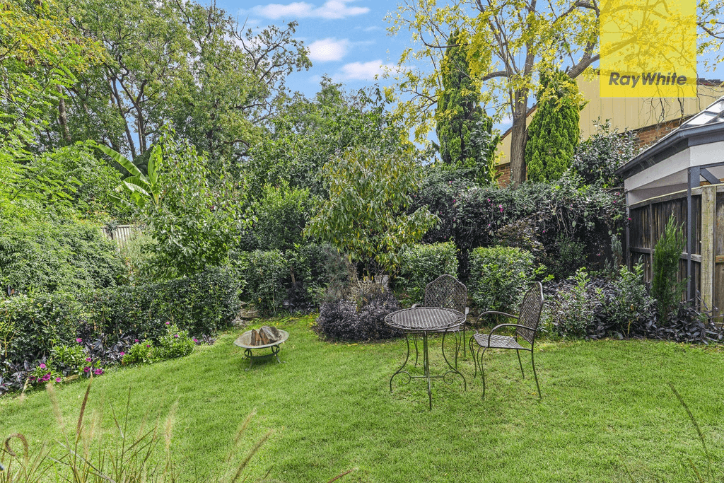 2 Greens Avenue, OATLANDS, NSW 2117