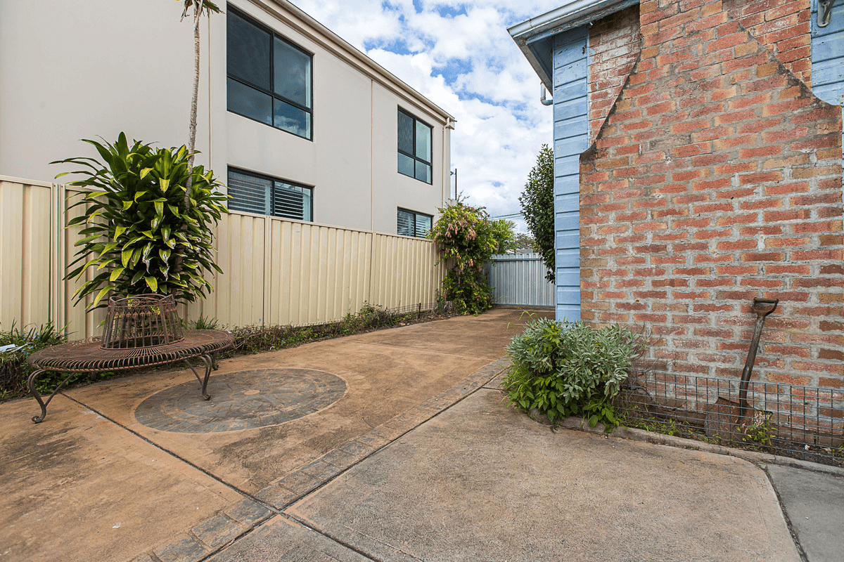 18 Lorna Street, Pelican, NSW 2281