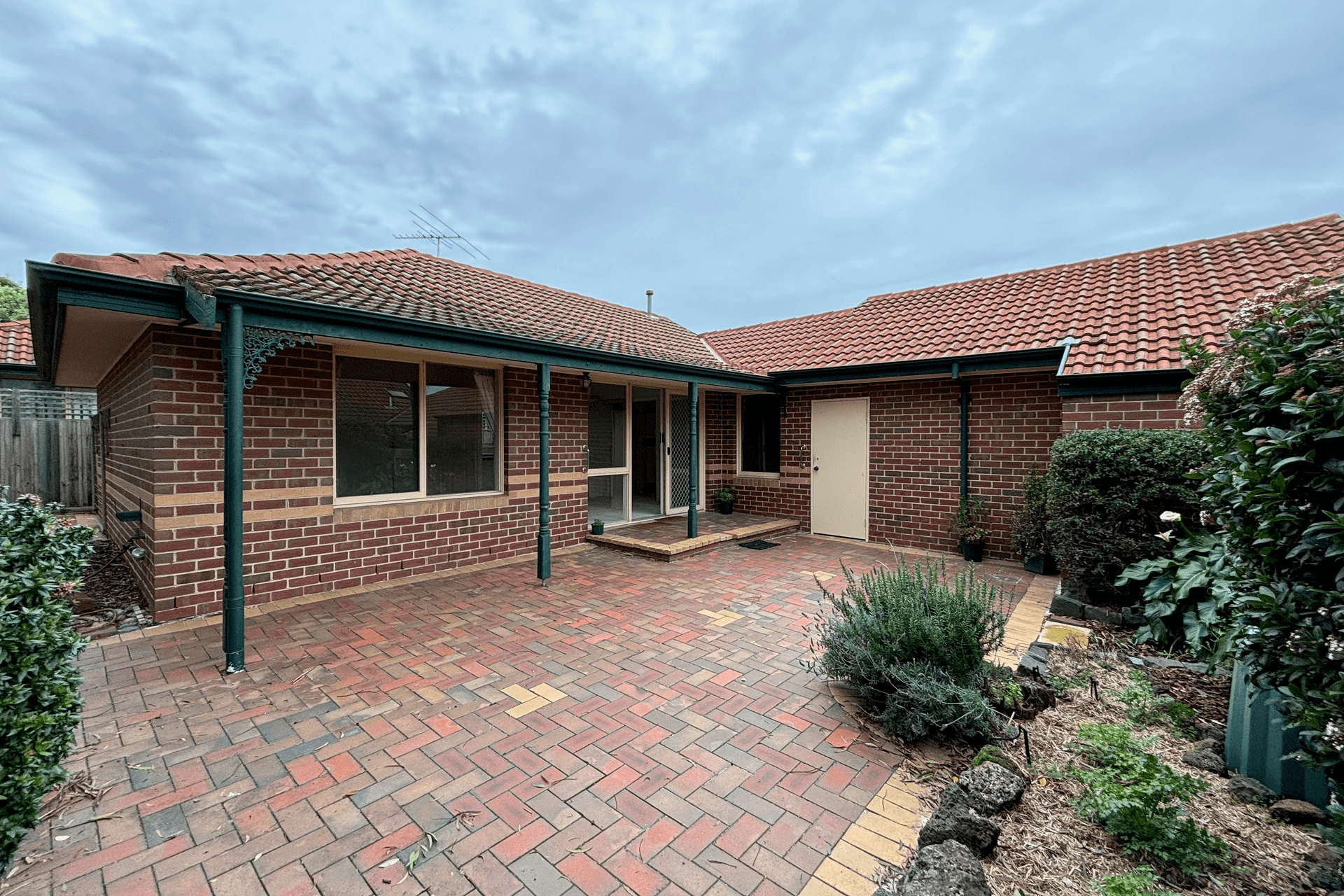 28 Tintern Mews, Cheltenham, VIC 3192