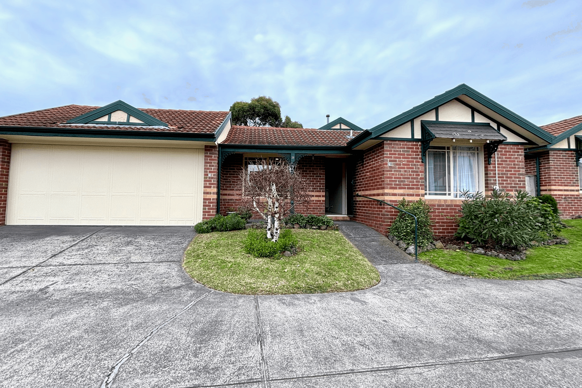 28 Tintern Mews, Cheltenham, VIC 3192