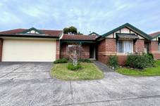 28 Tintern Mews, Cheltenham, VIC 3192