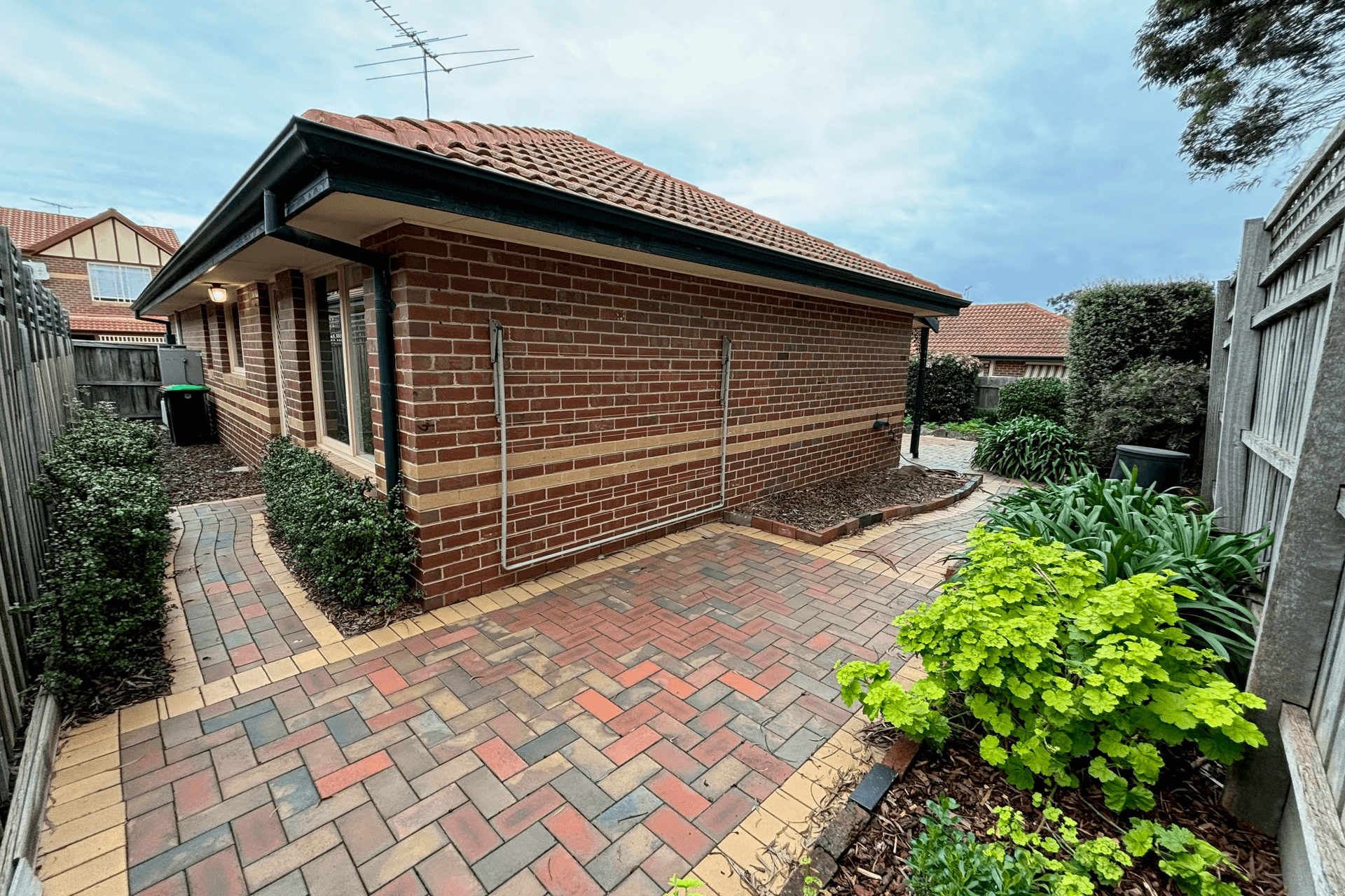 28 Tintern Mews, Cheltenham, VIC 3192