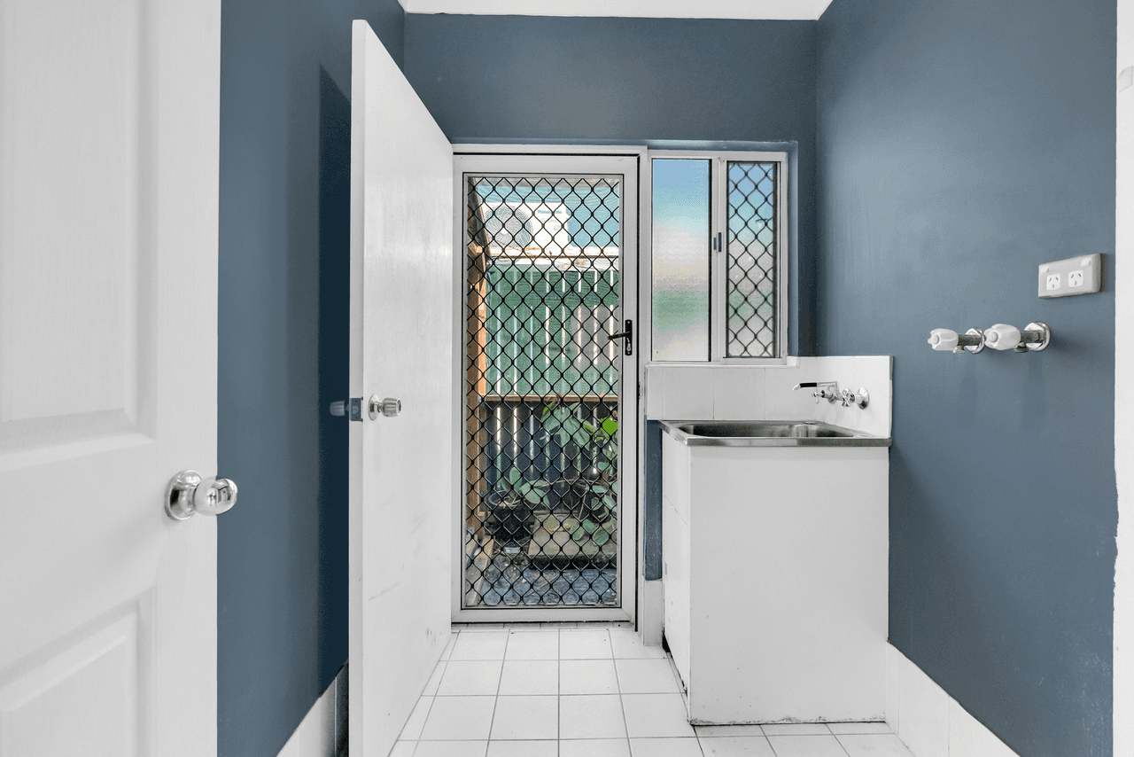 48  Ardisia Street, SMITHFIELD, QLD 4878