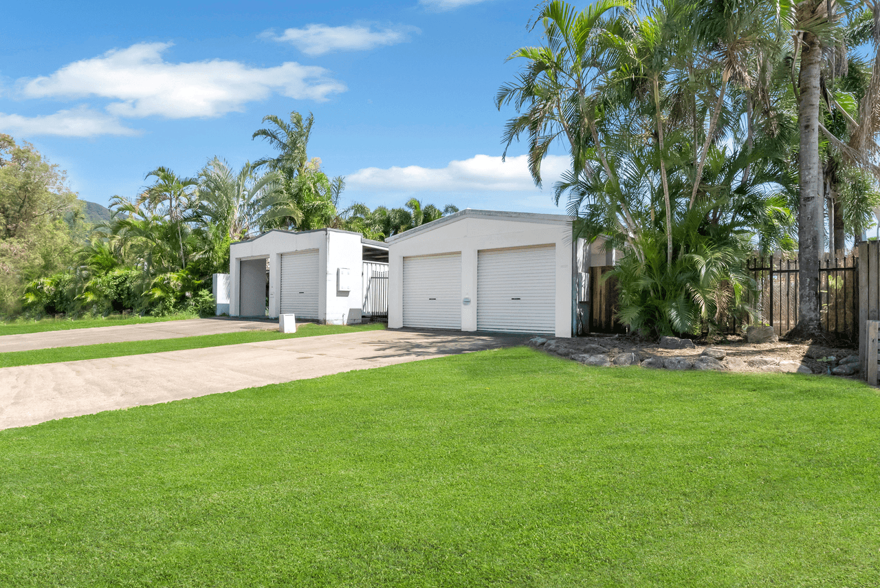 48  Ardisia Street, SMITHFIELD, QLD 4878