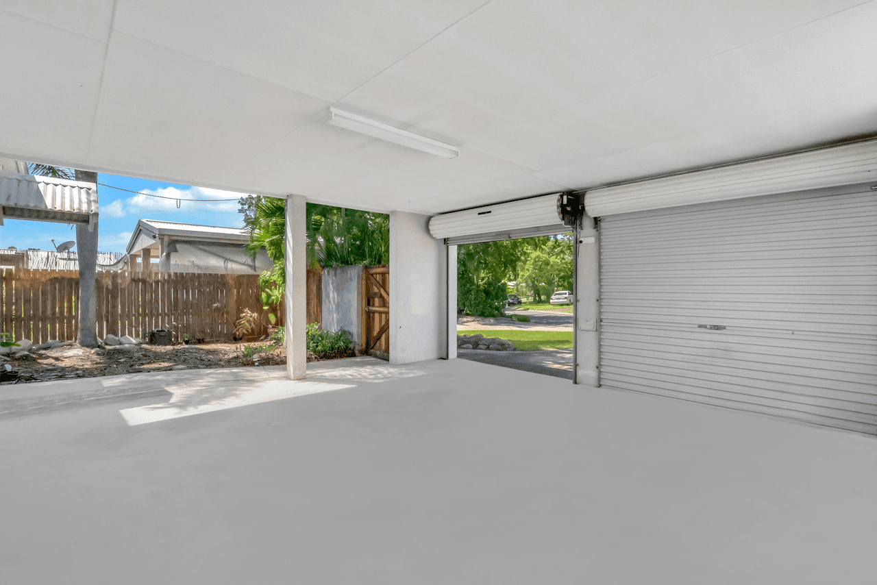 48  Ardisia Street, SMITHFIELD, QLD 4878