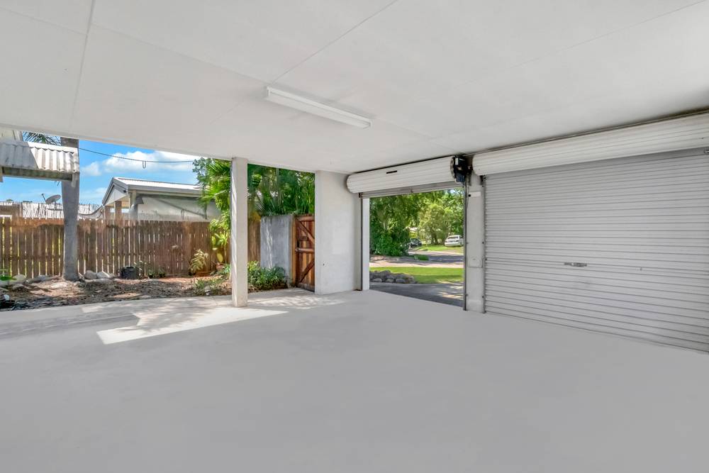 48  Ardisia Street, SMITHFIELD, QLD 4878