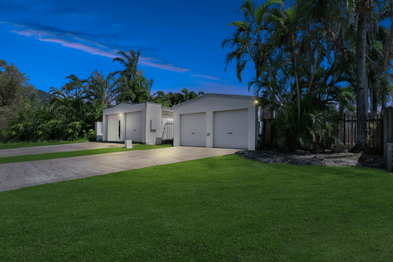 48  Ardisia Street, SMITHFIELD, QLD 4878